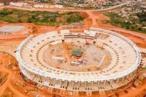 Stades africains, la CAF tire la sonnette d’alarme