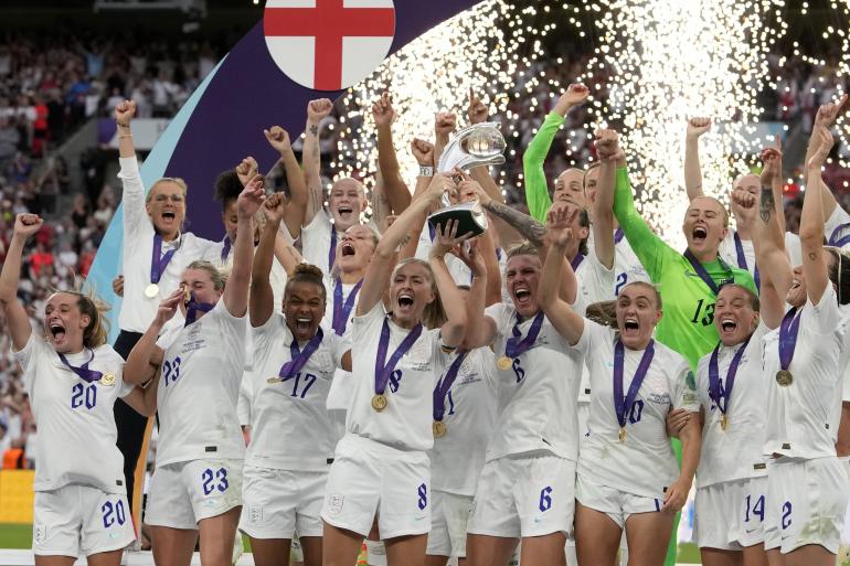 Euro/Can féminines de football, regards croisés…￼