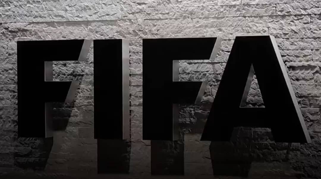 FIFA/MOIS DE FIERTÉ : UNE MANOEUVRE ASSEZ ÉTONNANTE…