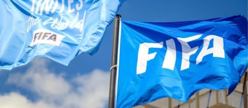 DU MIRAGE FINANCIER À LA CRISE DE GOUVERNANCE/LA FIFA FACE À SES DÉMONS : LA FIN D’UN RÈGNE SANS PARTAGE ?…